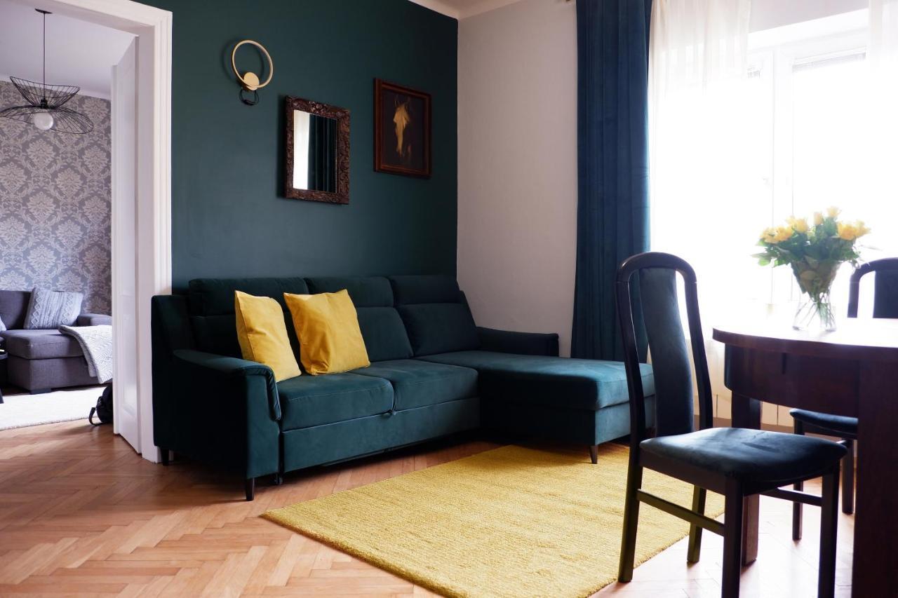 Cichy Apartament W Centrum Nowy Sacz Bagian luar foto