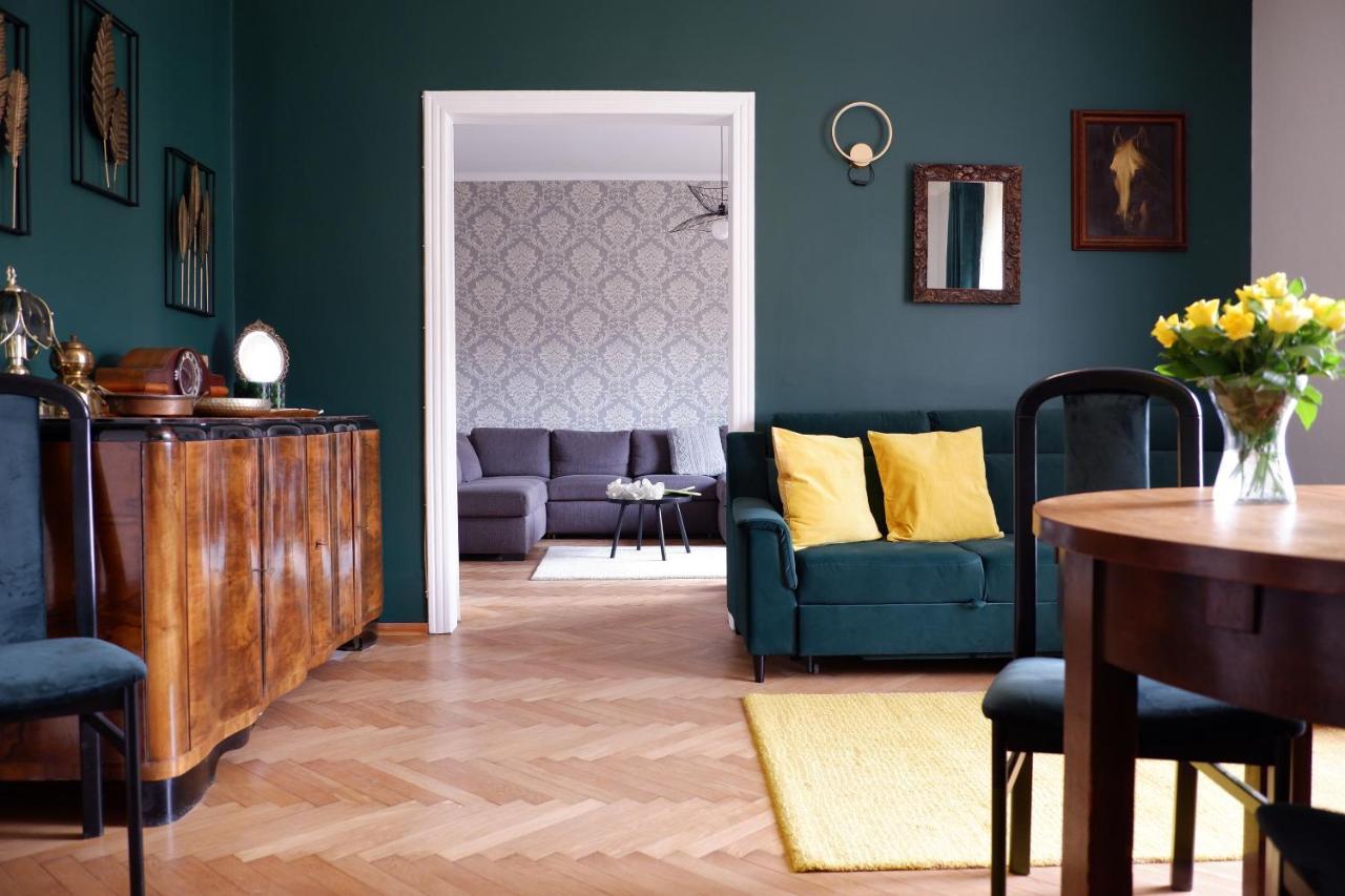Cichy Apartament W Centrum Nowy Sacz Bagian luar foto
