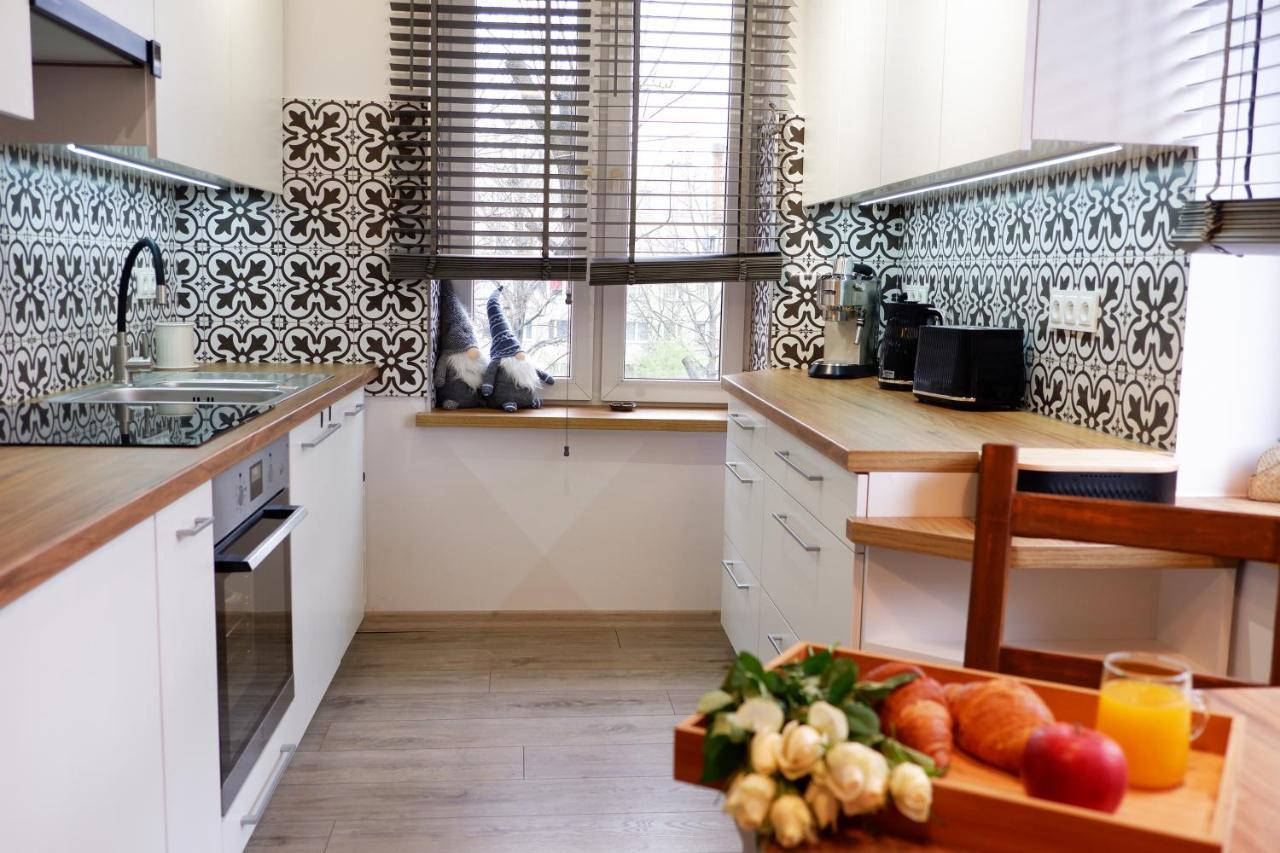 Cichy Apartament W Centrum Nowy Sacz Bagian luar foto